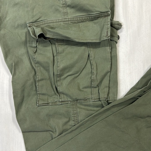 Abercrombie and fitch skinny cargo pants - Picture 3 of 7